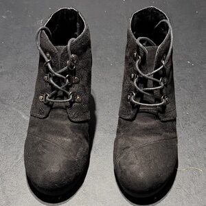 Girls Size 4 Mirabella Black Wedges